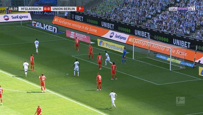 هدف مونشنجلادباخ الاول في مرمي يونيون برلين بتعليق حفيظ دراجي