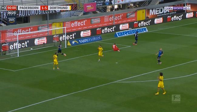 هدف بوروسيا دورتموند السادس في مرمي بادربورن سانشو