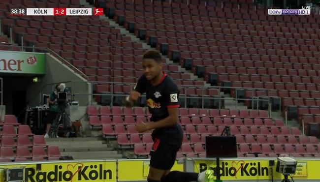 هدف لايبزيج الثاني في مرمي كولن تعليق عصام الشوالي