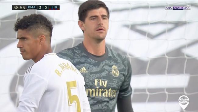 تصدي رائع من كورتوا في مباراة ريال مدريد وايبار