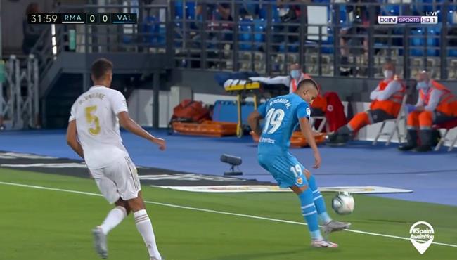 كنترول رائع من رودريجو مورينو في مباراة ريال مدريد وفالنسيا