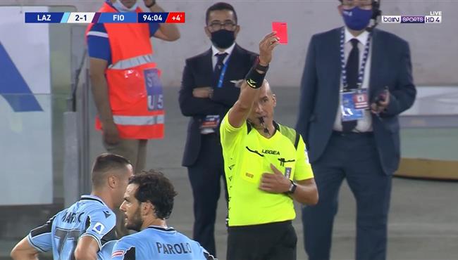 طرد دوشان فلاهوفيتش بعد اعتداءه على لاعب لاتسيو في الدوري الايطالي