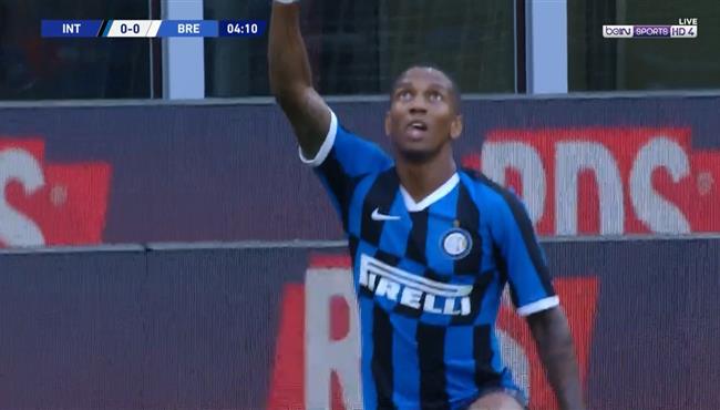 هدف اشلي يونج الرائع في مرمي بريشيا اسيست اليكسس سانشيز