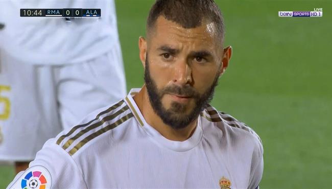 هدف كريم بنزيما فى مرمي ديبورتيفو الافيس 1 0 الدوري الاسباني