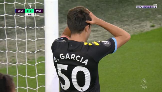 اريك جارسيا يهدر فرصة هدف امام برايتون في الدوري الانجليزي