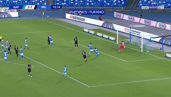 هدف ميلان الثاني في مرمي نابولي 2 2 الدوري الايطالي