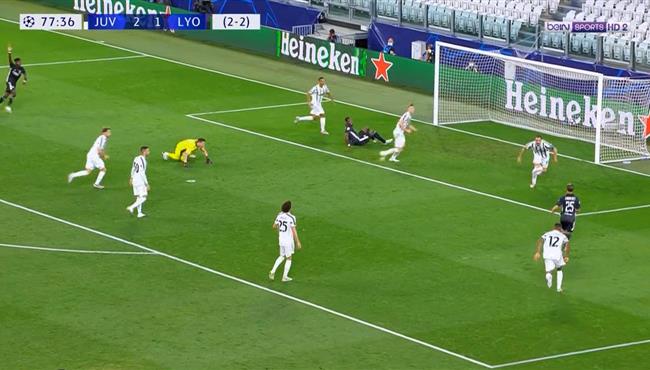 هل حرم الحكم ليون من ركله جزاء امام يوفنتوس