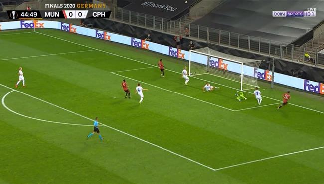 هدف مانشستر يونايتد الملغي فى مرمي كوبنهاجن