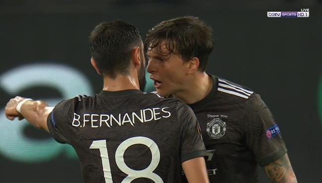 خناقة بين برونو فيرنانديز وليندلوف في مباراة مانشستر يونايتد واشبيلية