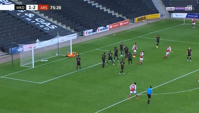 هدف ارسنال الثالث في مرمي ميلتون دونز