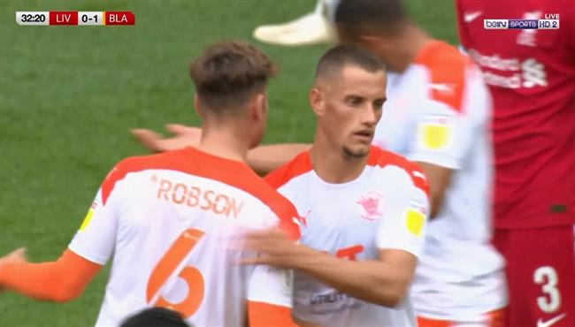 هدف بلاكبول الثاني في مرمي ليفربول مباراة ودية