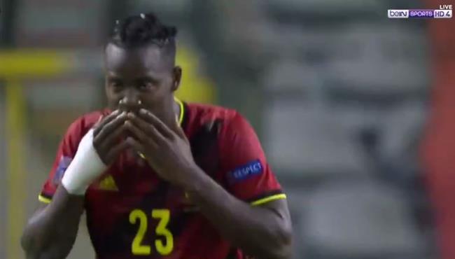 هدف باتشواي الرائع بالكعب في مرمي ايسلندا بدوري الامم الاوروبية