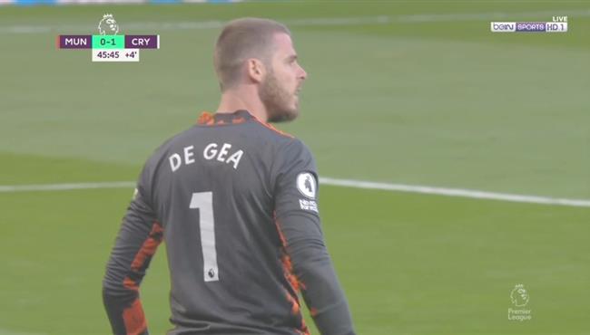 تصدي دي خيا الخرافي في مباراة مانشستر يونايتد وكريستال بالاس