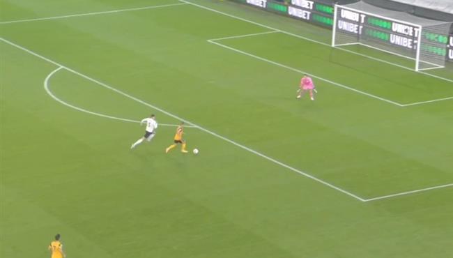 دانيال بودانس يهدر انفراد لولفرهامبتون امام مانشستر سيتي