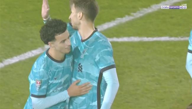 هدف ليفربول الثالث الرائع فى مرمي لينكولن سيتي كورتيس جونز