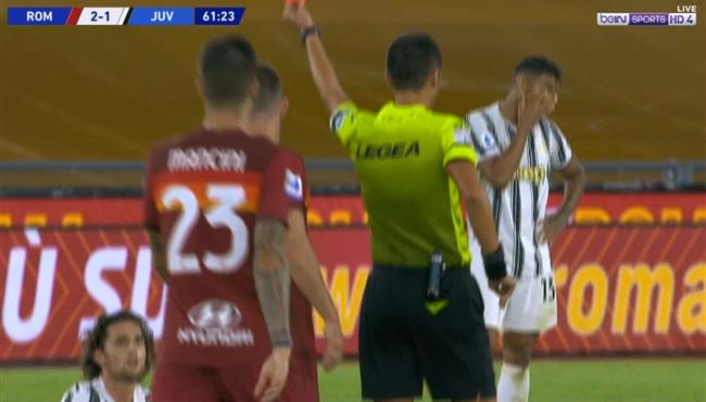 طرد رابيو في مباراة يوفنتوس وروما بالدوري الايطالي