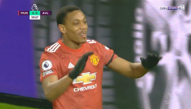 هدف مارسيال في مرمي استون فيلا 1 0 الدوري الانجليزي
