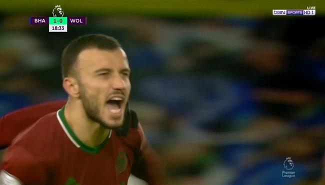 هدف رومان سايس في مرمي برايتون 1 1 الدوري الانجليزي