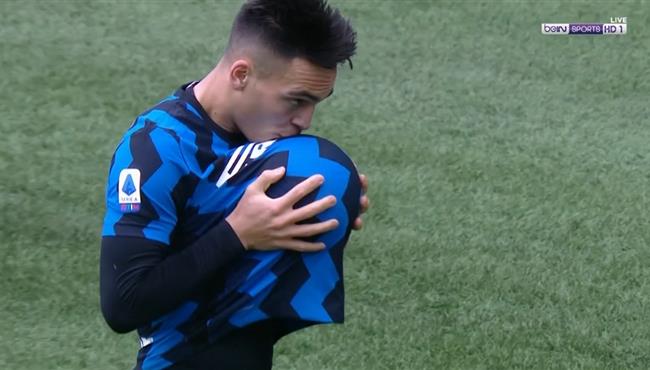 هاتريك لاوتارو مارتينيز امام كروتوني في الدوري الايطالي