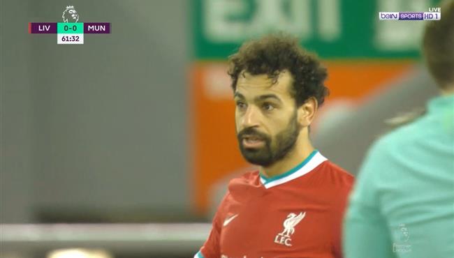 محمد صلاح يهدر هدف محقق امام مانشستر يونايتد