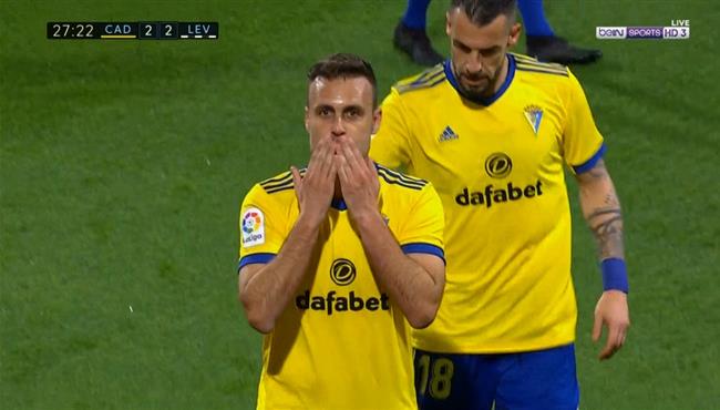 اهداف مباراة قادش وليفانتي 2 2 الدوري الاسباني