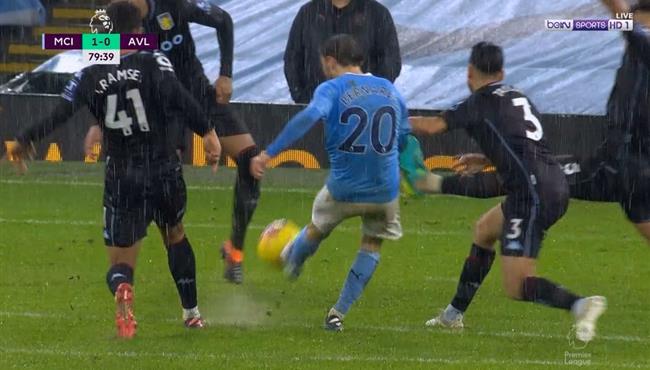 هدف برناردو سيلفا فى مرمي استون فيلا بالدوري الانجليزي