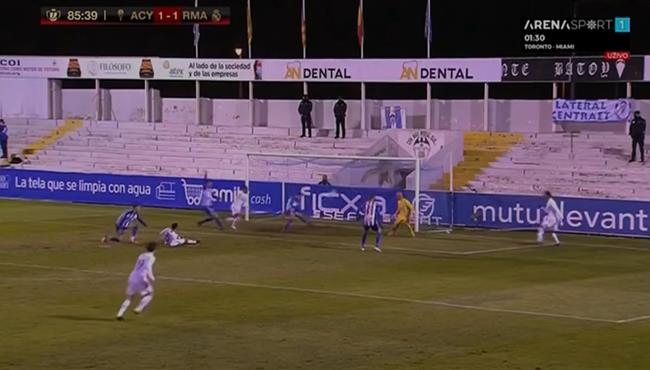 حارس الكويانو والمدافع يحرمان ريال مدريد من تسجيل هدف الفوز في الوقت القاتل