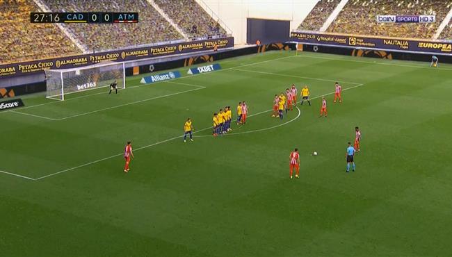 هدف سواريز العالمي في مرمي قادش بالدوري الاسباني