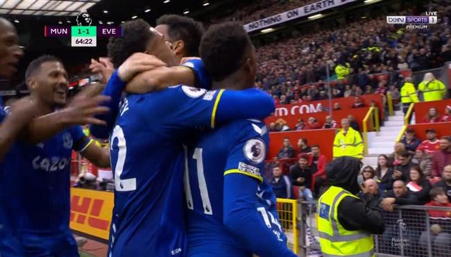 هدف تعادل ايفرتون الرائع مع مانشستر يونايتد 1 1 تاونسند