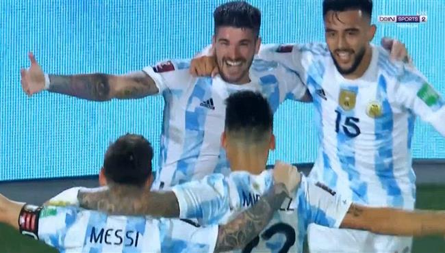 هدف الارجنتين الثاني في مرمي اوروجواي رودريجو دي بول