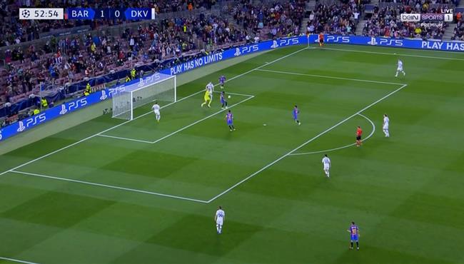 فاتي يهدر هدف محقق بعد خطأ من حارس دينامو كييف