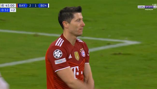 تصدي حارس بنفيكا لركلة جزاء ليفاندوفسكي في دوري ابطال اوروبا