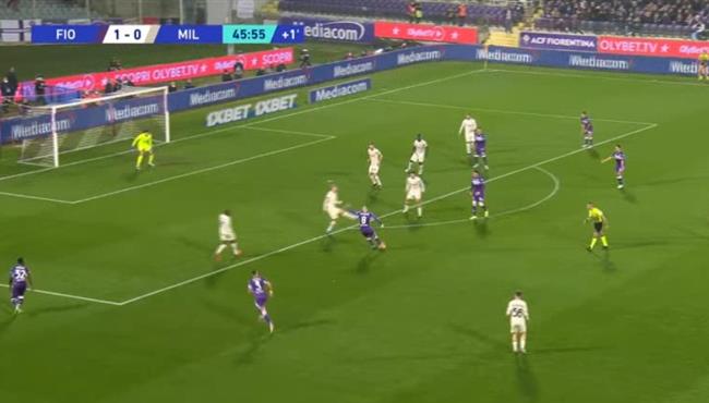 هدف رائع في مباراة ميلان وفيورنتينا بالدوري الايطالي