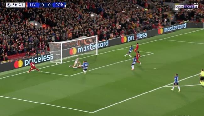 هدف ليفربول الملغي امام بورتو في دوري ابطال اوروبا