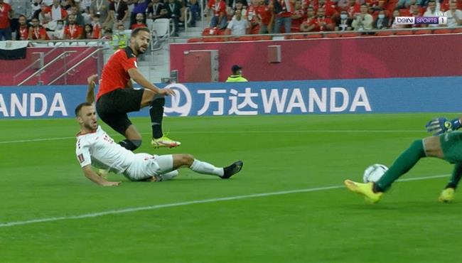 احمد رفعت يهدر انفراد في مباراة مصر ولبنان بكاس العرب