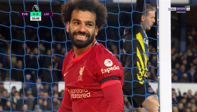 محمد صلاح يهدر هدف محقق في مباراة ليفربول وايفرتون