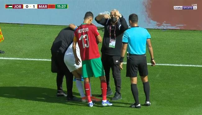 بدر بانون يتسبب في اصابة قوية للاعب الاردن بكأس العرب