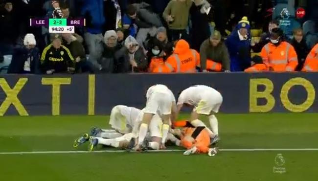 اهداف مباراة ليدز يونايتد وبرينتفورد 2 2 الدوري الانجليزي