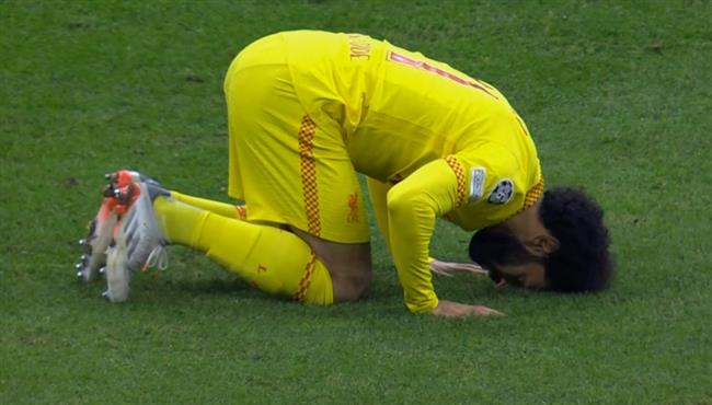 ملخص لمسات محمد صلاح في مباراة ليفربول وميلان بدوري ابطال اوروبا