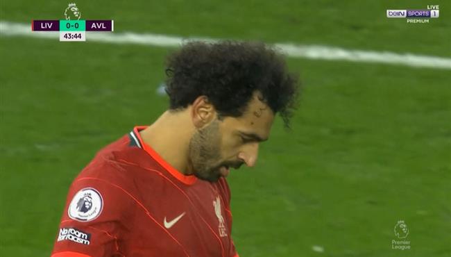فرصة خطيره لمحمد صلاح في مباراة ليفربول واستون فيلا