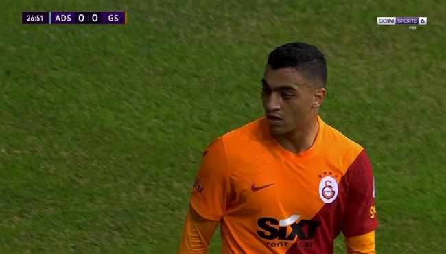 مصطفي محمد يهدر هدف محقق في مباراة جالطة سراي واضنة دمير سبور