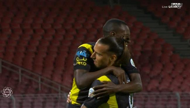 هدف الاتحاد الثاني الرائع في مرمي الفتح الكسندر بريجوفيتش