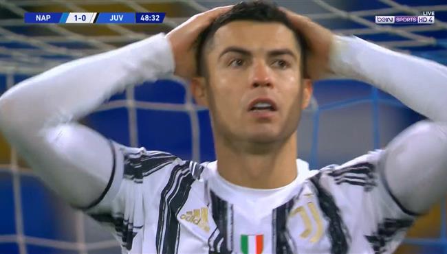 كريستيانو رونالدو يهدر هدف محقق امام نابولي