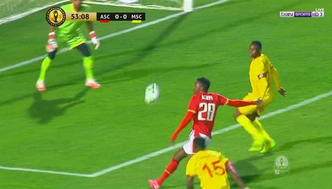 اجاي يهدر هدف محقق امام المريخ في دوري ابطال افريقيا