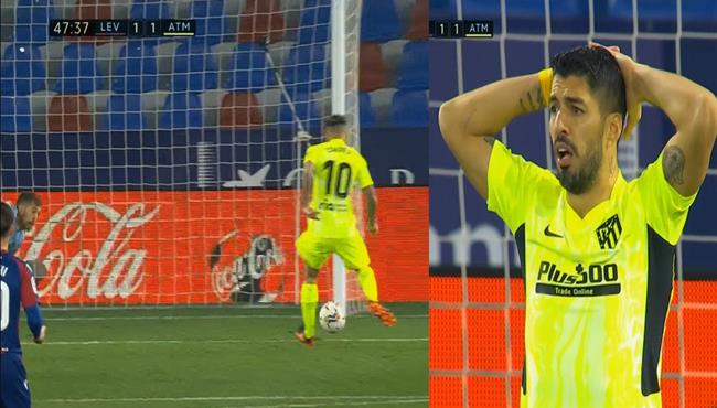 شاهد كيف اهدر انخل كوريا هذه الفرصة امام ليفانتي ورد فعل سواريز