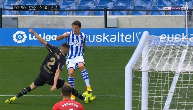 لقطة مهاراية رائعة في مباراة ريال سوسييداد والافيس