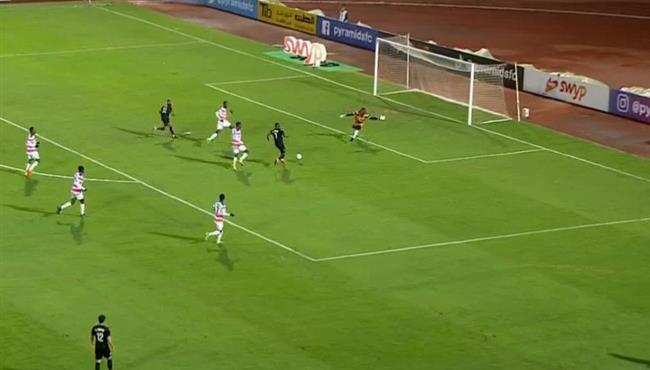 ايرك تراوري يهدر هدف محقق لبيراميدز امام راسينج كلوب