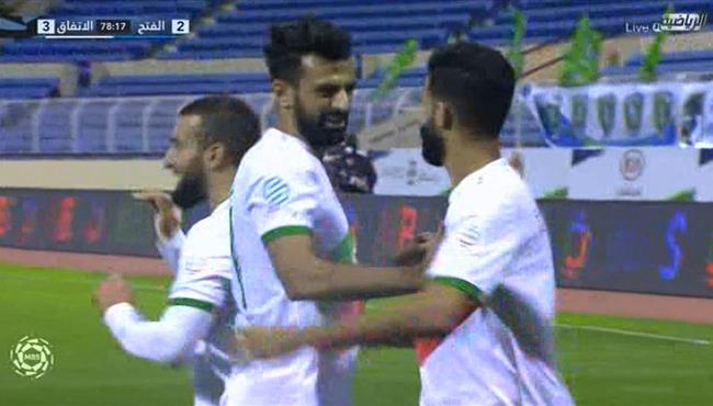 اهداف مباراة الاتفاق والفتح 3 2 الدوري السعودي