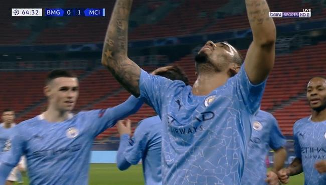 هدف مانشستر سيتي الثاني في مرمي بوروسيا مونشنجلادباخ جابريل جيسوس