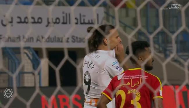 بريجوفيتش يهدر ركلة جزاء فى مباراة الاتحاد والقادسية بالدوري السعودي